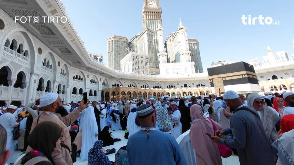 2026/05/31/momen-jemaah-menyempurnakan-rukun-haji-1.jpg