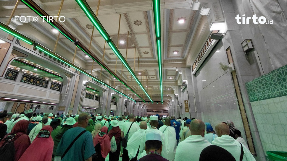 2026/05/31/momen-jemaah-menyempurnakan-rukun-haji-3.jpg