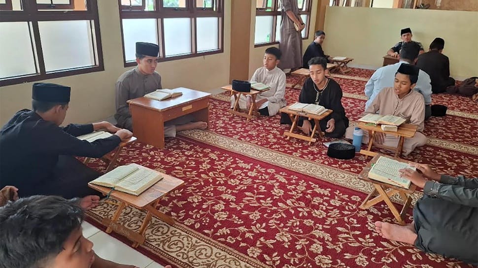 2026/08/04/pesantren-3.jpg
