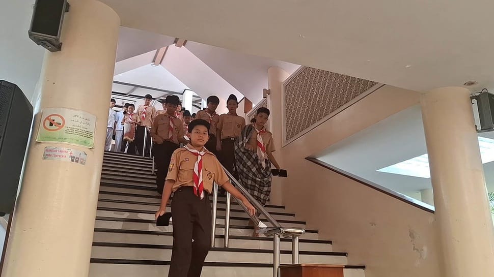 2026/08/04/pondok-pesantren-al-hamidiyah-depok.jpg