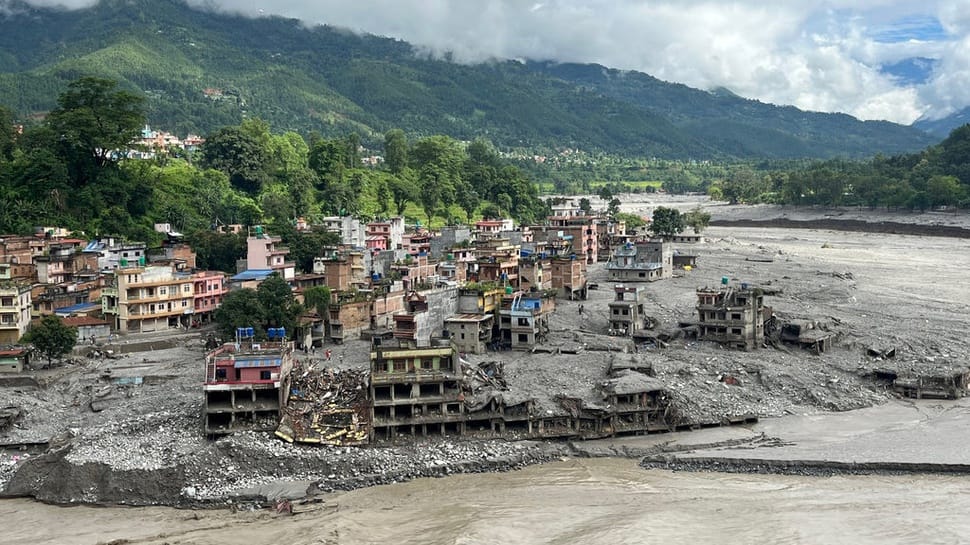 2026/09/03/banjir-bandang-nepal--4.jpg