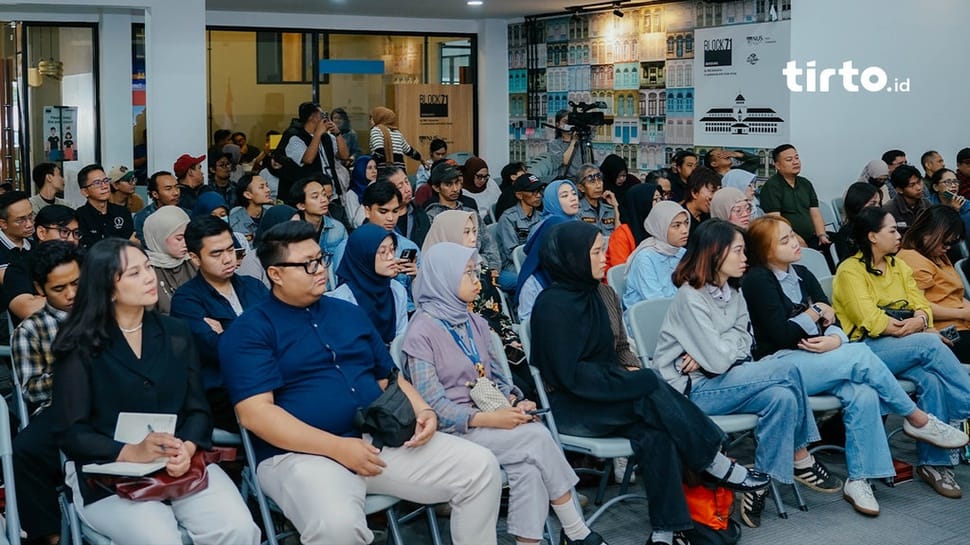 2026/10/01/092926-komdigi-talkshow-workshop-photostory-web-fiz-02.jpg