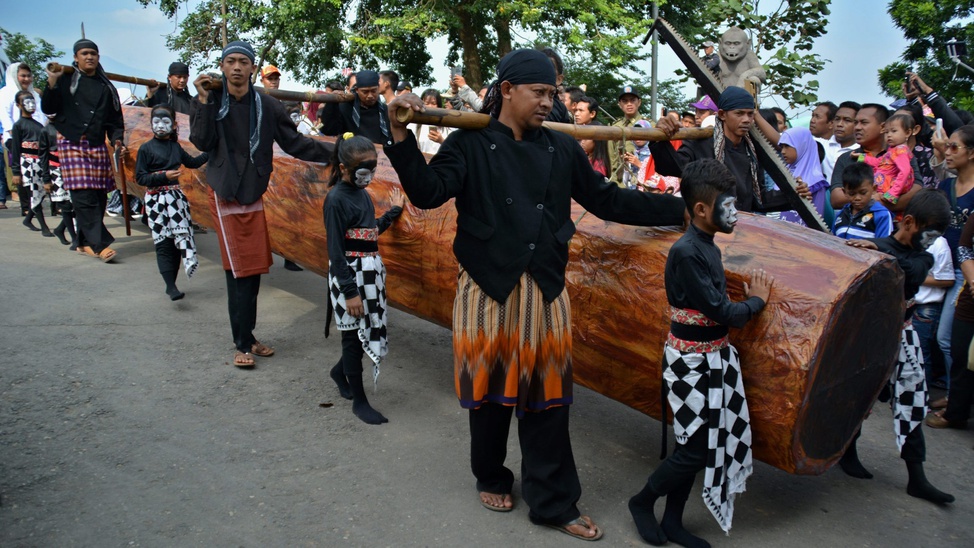 Wujud Syukur Melalui Ritual Sesaji Rewanda
