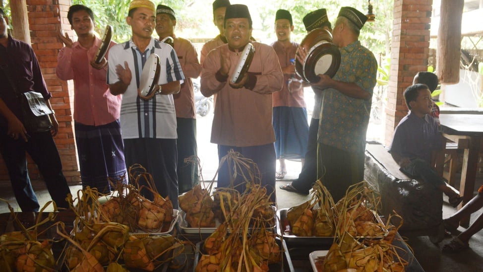 Tradisi Lebaran Unik di Indonesia - Tirto.ID