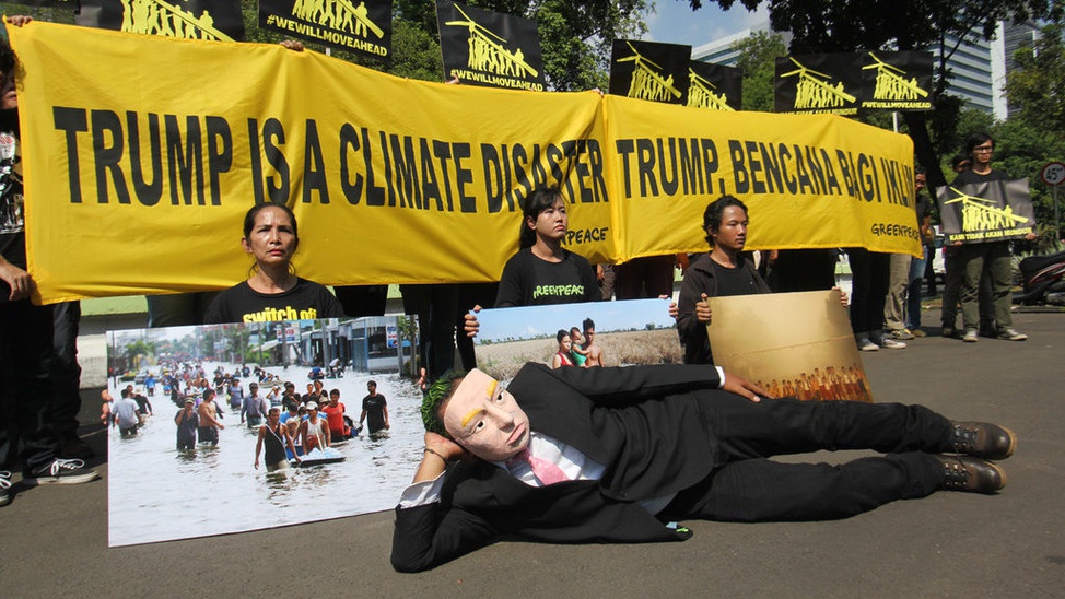 Greenpeace Indonesia Protes Kebijakan Trump