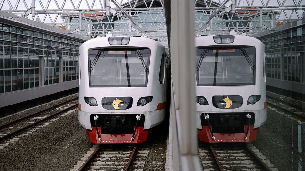 Uji Coba Kereta Bandara Railink - Tirto.ID