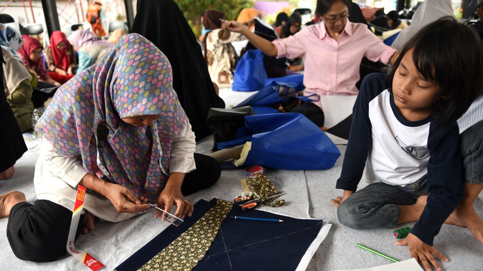 Workshop Kerajinan  Tangan di RPTRA Bambu  Kuning  Tirto ID