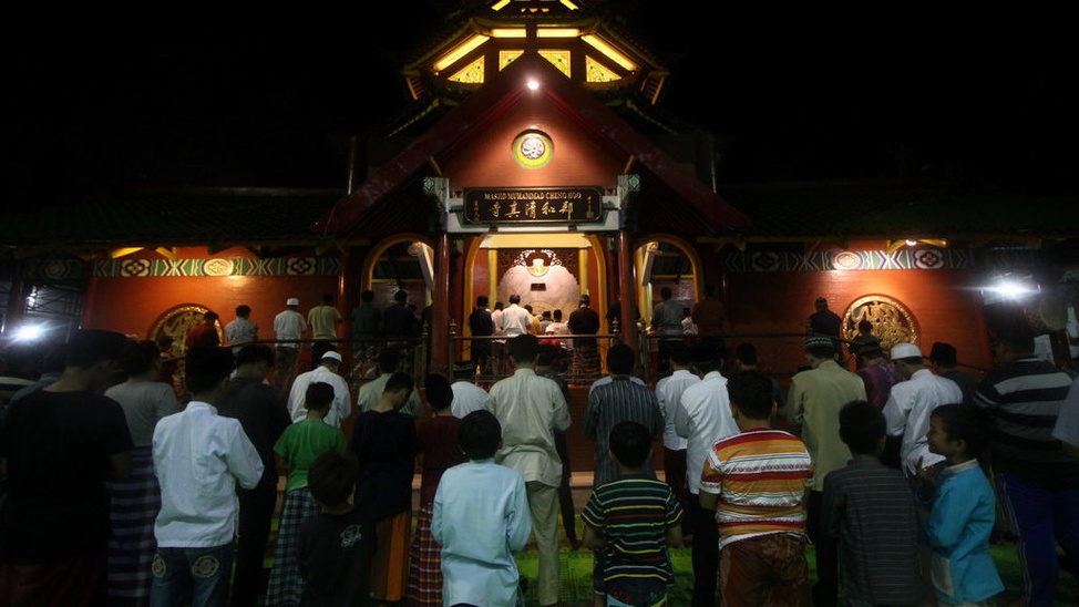 Shalat Tarawih Pertama Menyambut Ramadhan 1440 Hijriah 