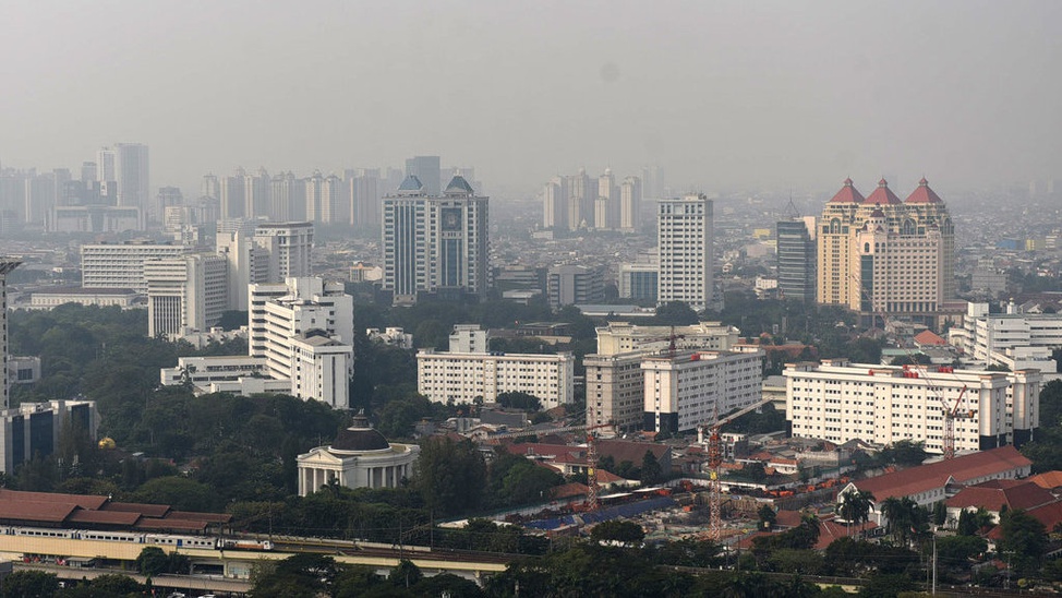 Jakarta Diselimuti Kabut Polusi