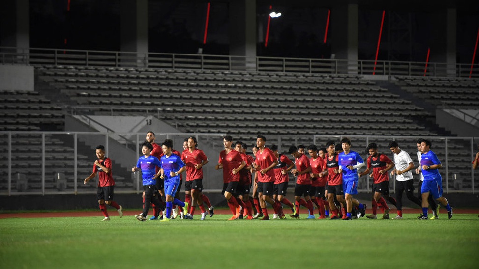 Latihan Perdana Timnas Indonesia