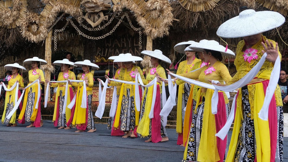 Festival Budaya Tahunan yang Dinanti Warga Desa