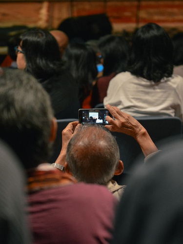 Nyanyian Salam Harapan Dialita Foto Tirto Id