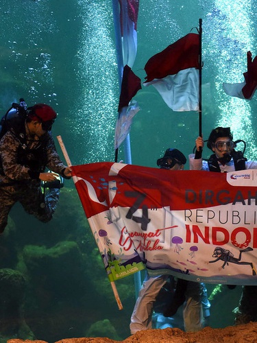 80+ gambar bendera merah putih untuk spanduk Kekinian