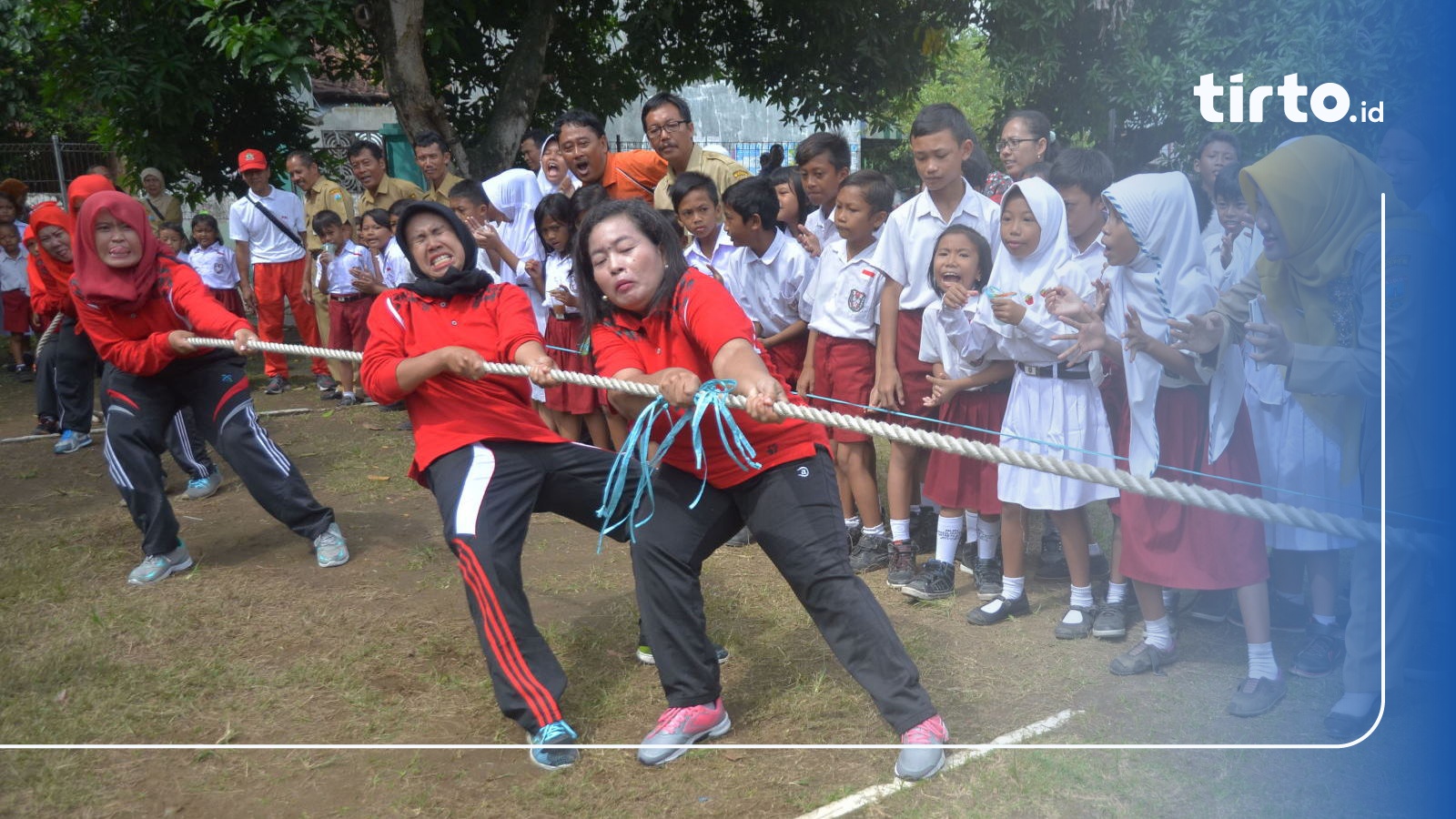 Mengenal Permainan Tarik Tambang Dan Aturannya