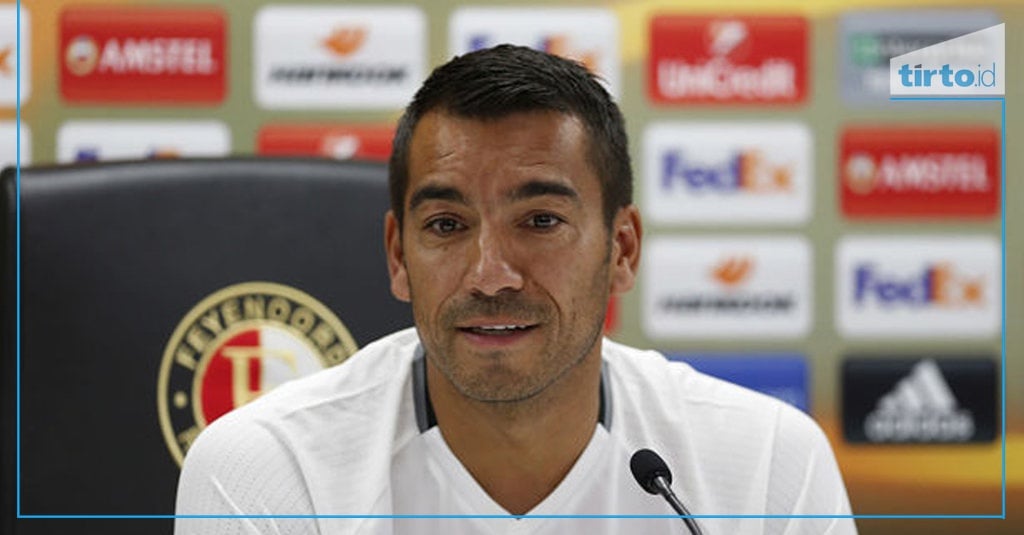 Profil Giovanni Van Bronckhorst