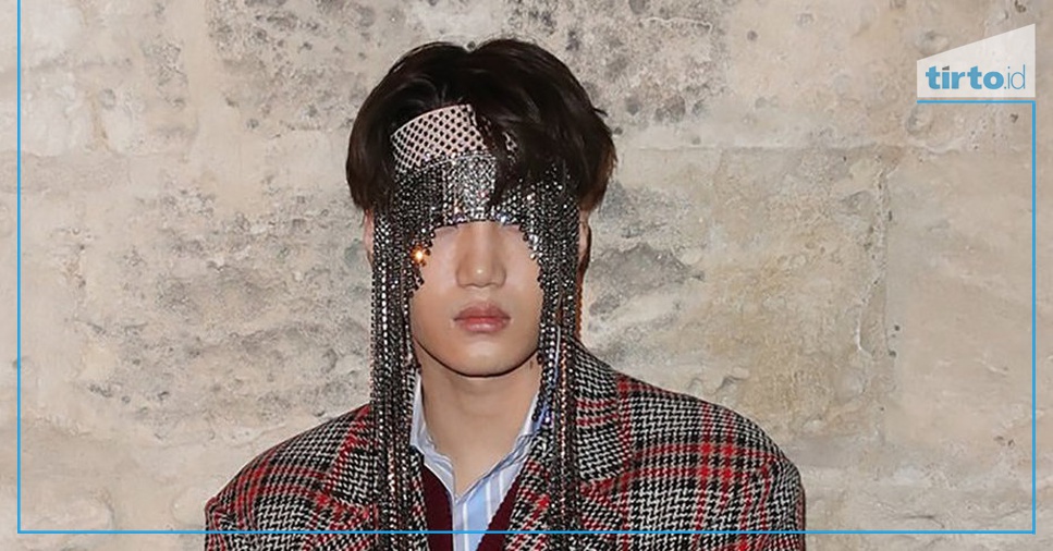 Lirik "Peaches" Lagu Kai EXO Romanized & Terjemahan Bahasa Inggris