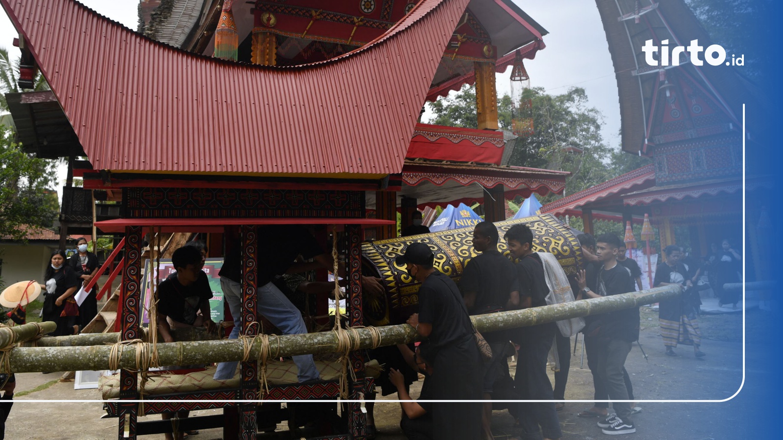 Mengenal Rambu Solo Tradisi Pemakaman Di Tana Toraja 4118