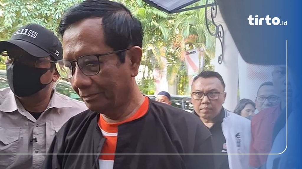 Mahfud Pakai Baju Khas Madura Di Debat Cawapres, Ini Maknanya