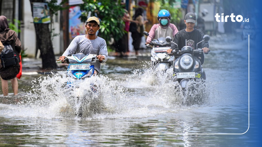 39 Ruas Jalan Di Jakarta Terendam Banjir, Tertinggi 1,2 Meter