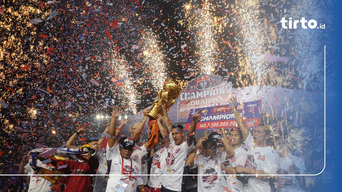 Arema Cronus Juara Piala Bhayangkara 2016