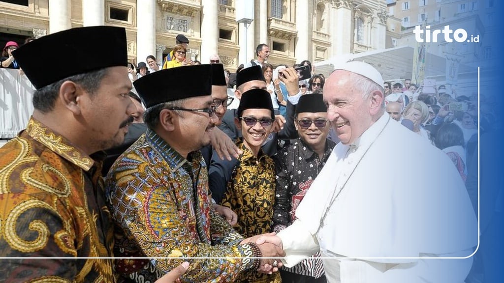 Jokowi Akan Mendampingi Paus Fransiskus Misa Akbar Di GBK