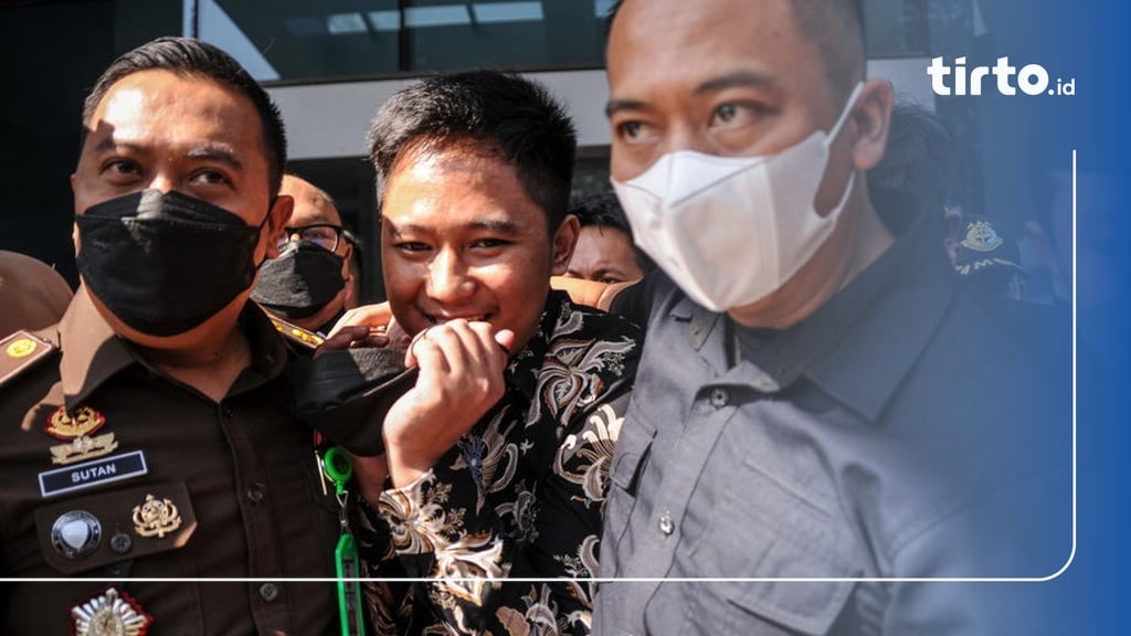 Doni Salmanan Dituntut 13 Tahun Penjara & Restitusi Ke Korban