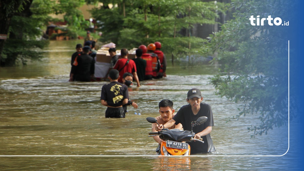 Dampak Cuaca Buruk Sebagian Wilayah Makassar Terendam Banjir