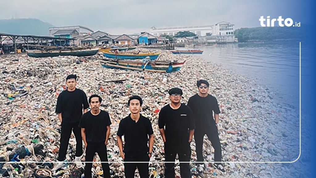 Siapa Pandawara Group Viral Bersihkan Pantai Terkotor Di Lampung