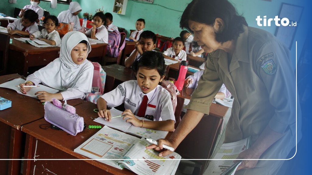 Penambahan Gaji Guru Harus Dikaji Matang agar Tak Diskriminatif