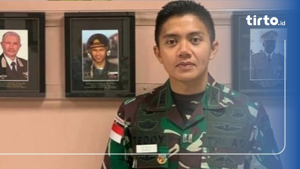 Prabowo Angkat Mayor Teddy Jadi Seskab, Reformasi TNI Ternoda