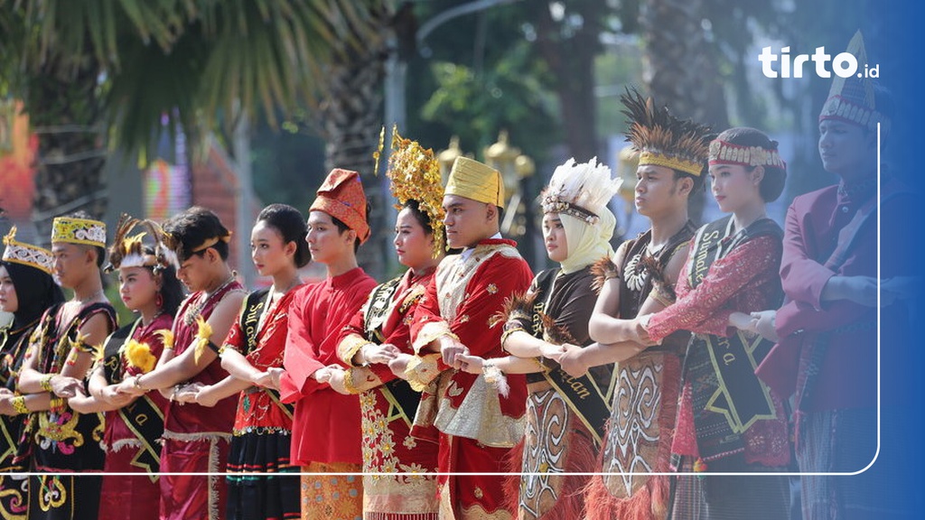 Daftar Nama Pakaian Adat di Indonesia Semua Provinsi