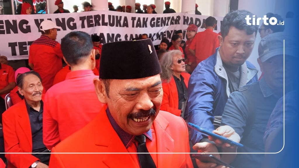 PDIP Solo Gelar Aksi Cap Jempol Darah, Dukung Mega Jadi Ketum