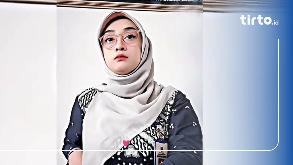 Siapa Bu Guru Salsa dan Kenapa Viral di Sosmed?