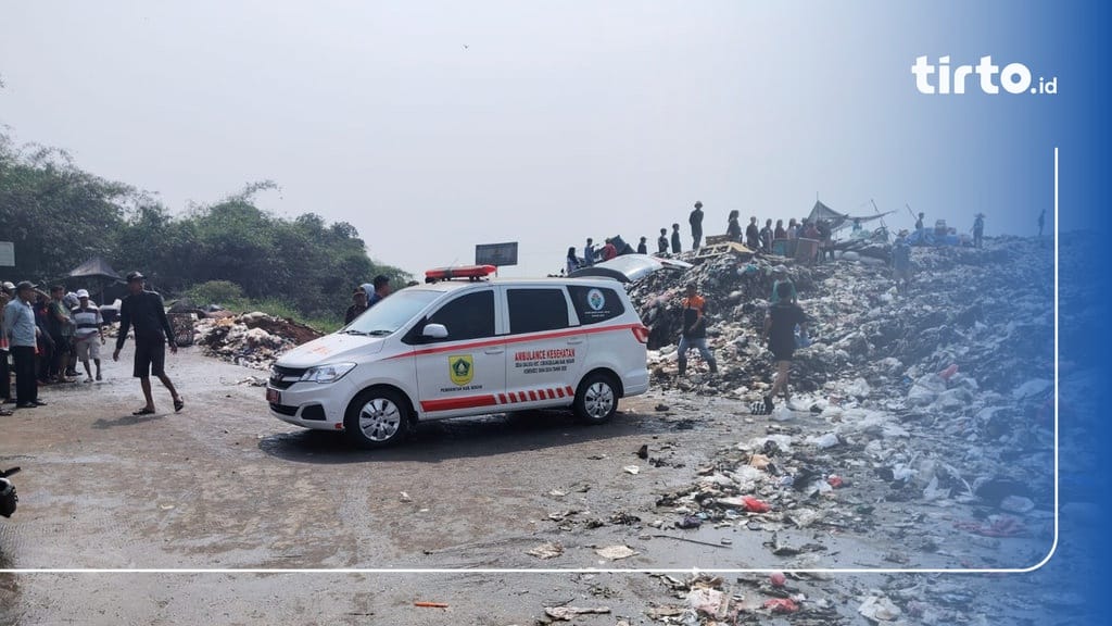 Bodibilder ayol ustunlik qiladi Seksual keksa ayollar va keksa erkaklar