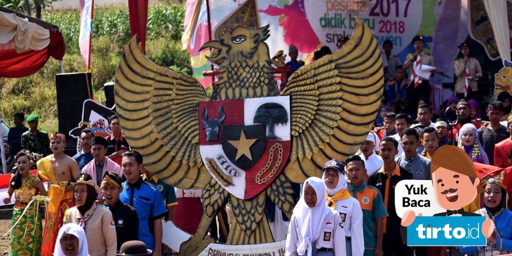 Indonesia adalah negara multikultural maksudnya bahwa di indonesia terdapat suku bangsa dan agama yang