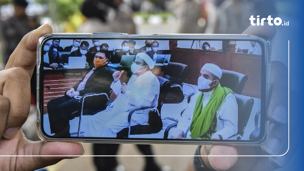 Rizieq Divonis Denda Rp20 Juta Atas Kasus Kerumunan Megamendung