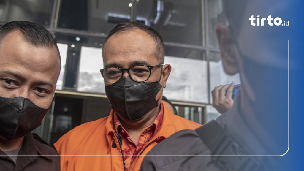 KPK Sita Mobil, Moge Hingga Indekos Milik Rafael Alun